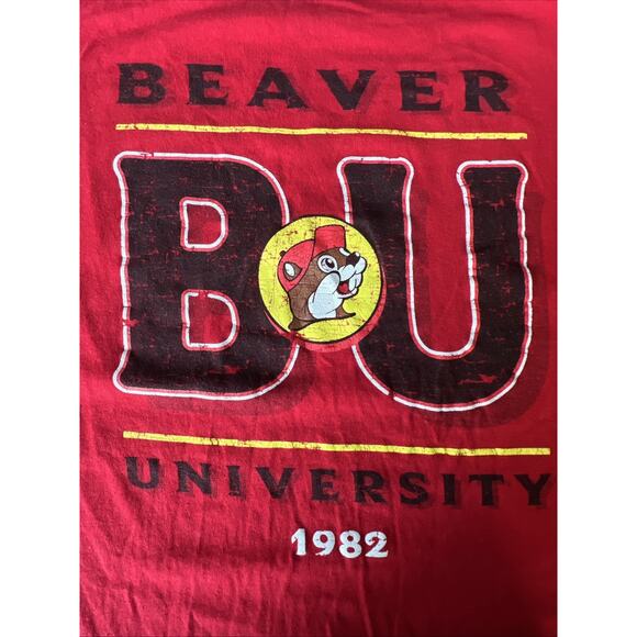 bucees beaver university Bucee's Medium red t-shirt BU 100% cotton - Picture 4 of 5